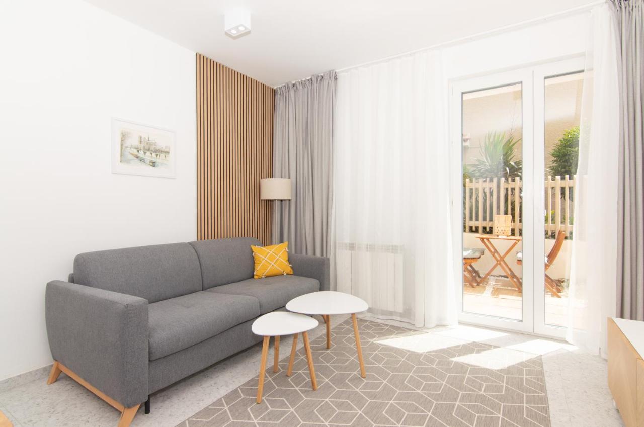 The Rose Garden Apartments Portorož Exterior foto