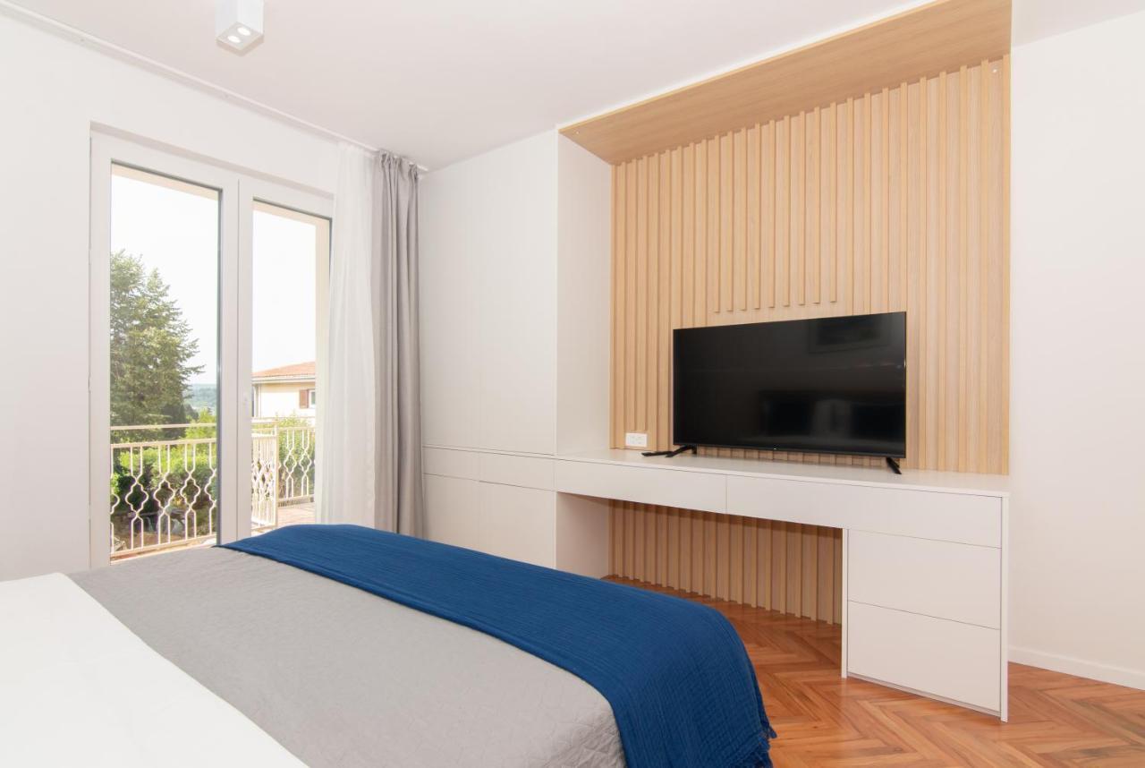 The Rose Garden Apartments Portorož Exterior foto