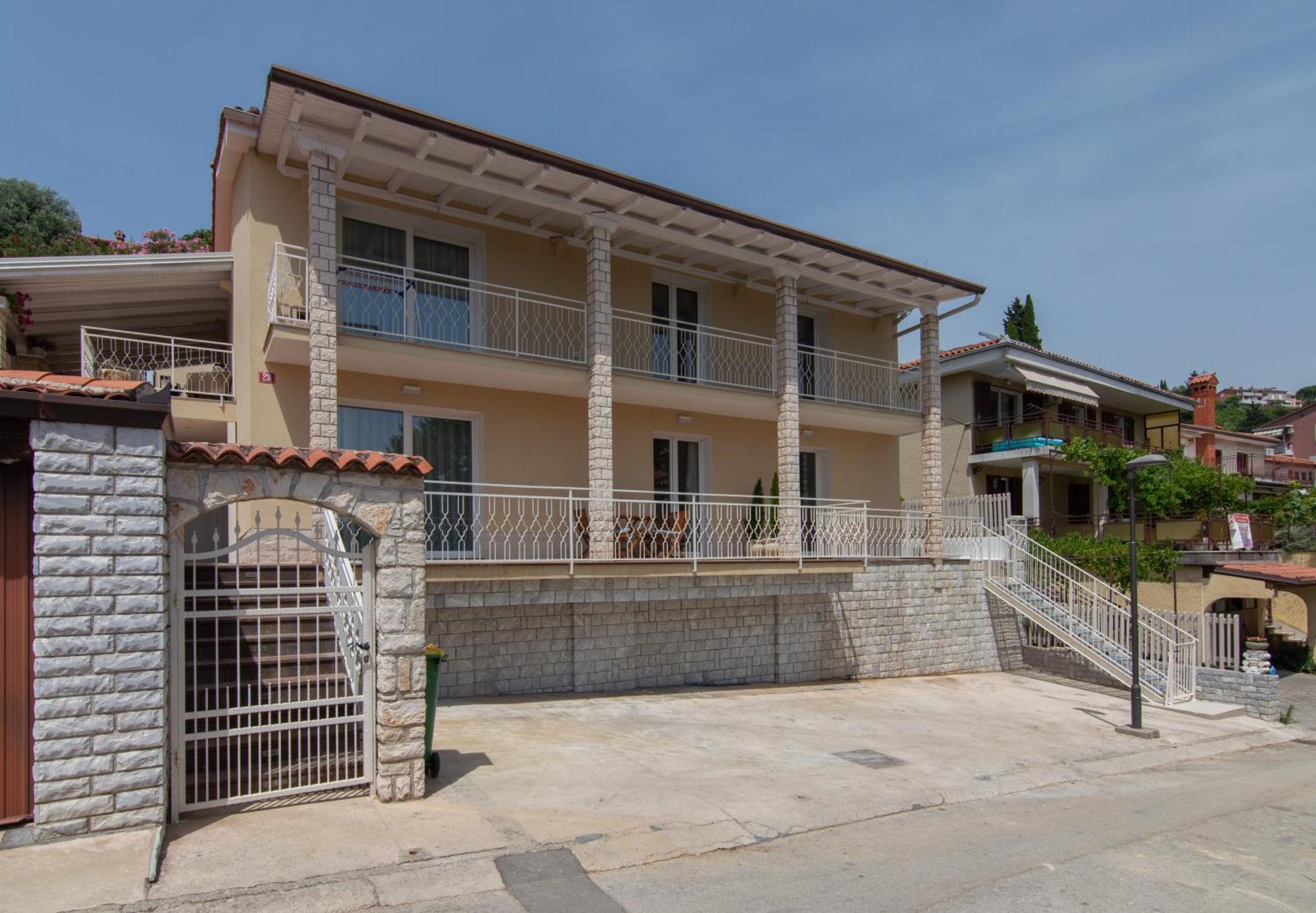 The Rose Garden Apartments Portorož Exterior foto